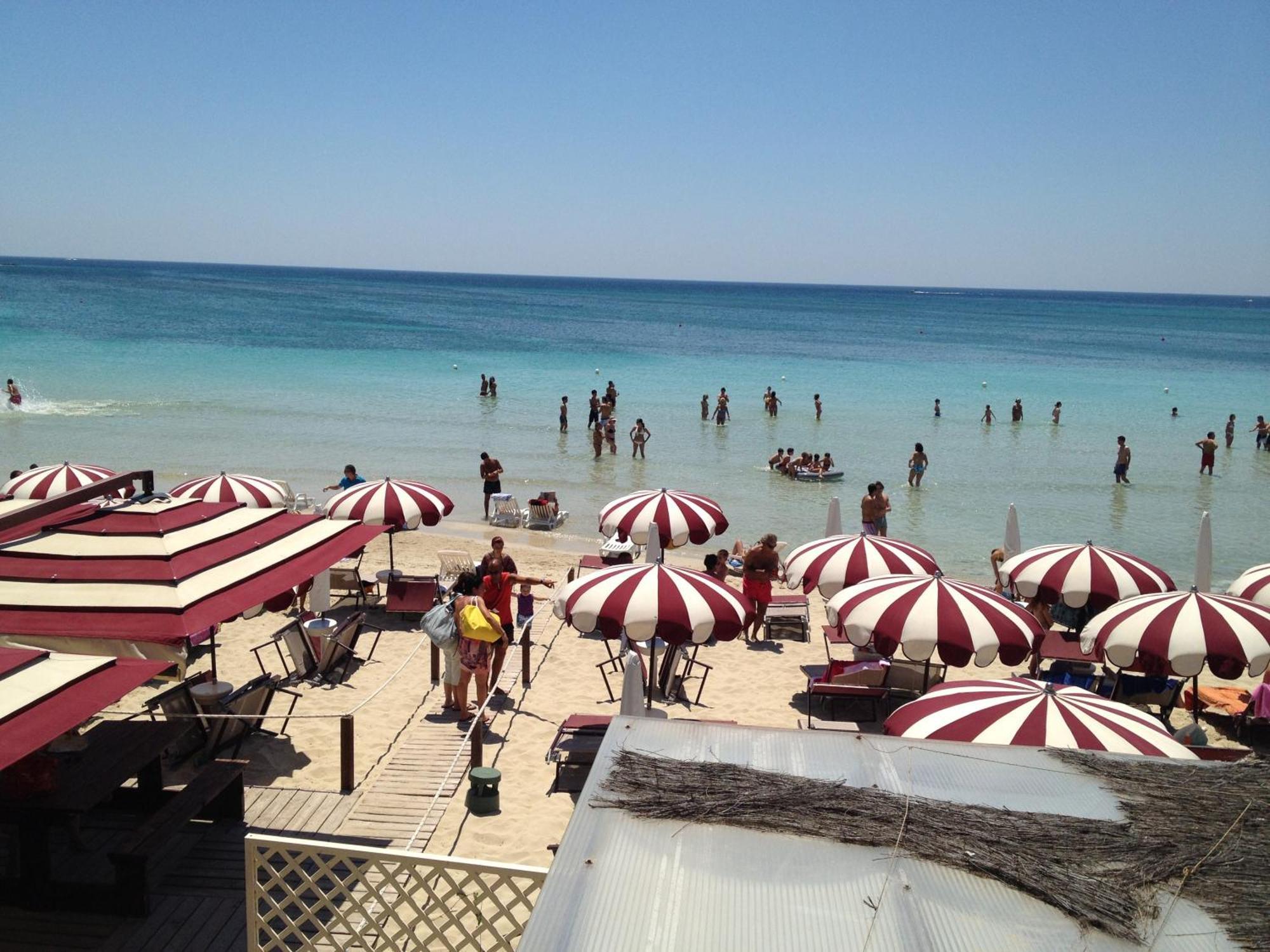 Conchiglia Azzurra Resort & Beach Порто Чезарео Екстериор снимка